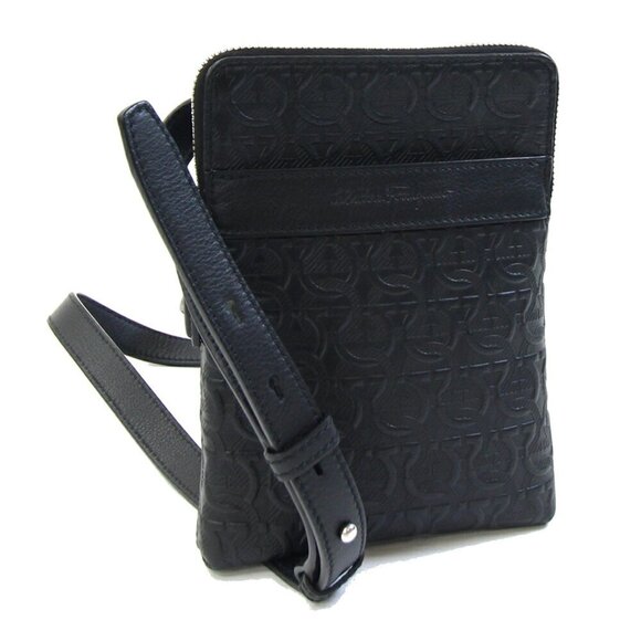 SALVATORE FERRAGAMO Black Leather Shoulder Bag - Picture 1 of 9